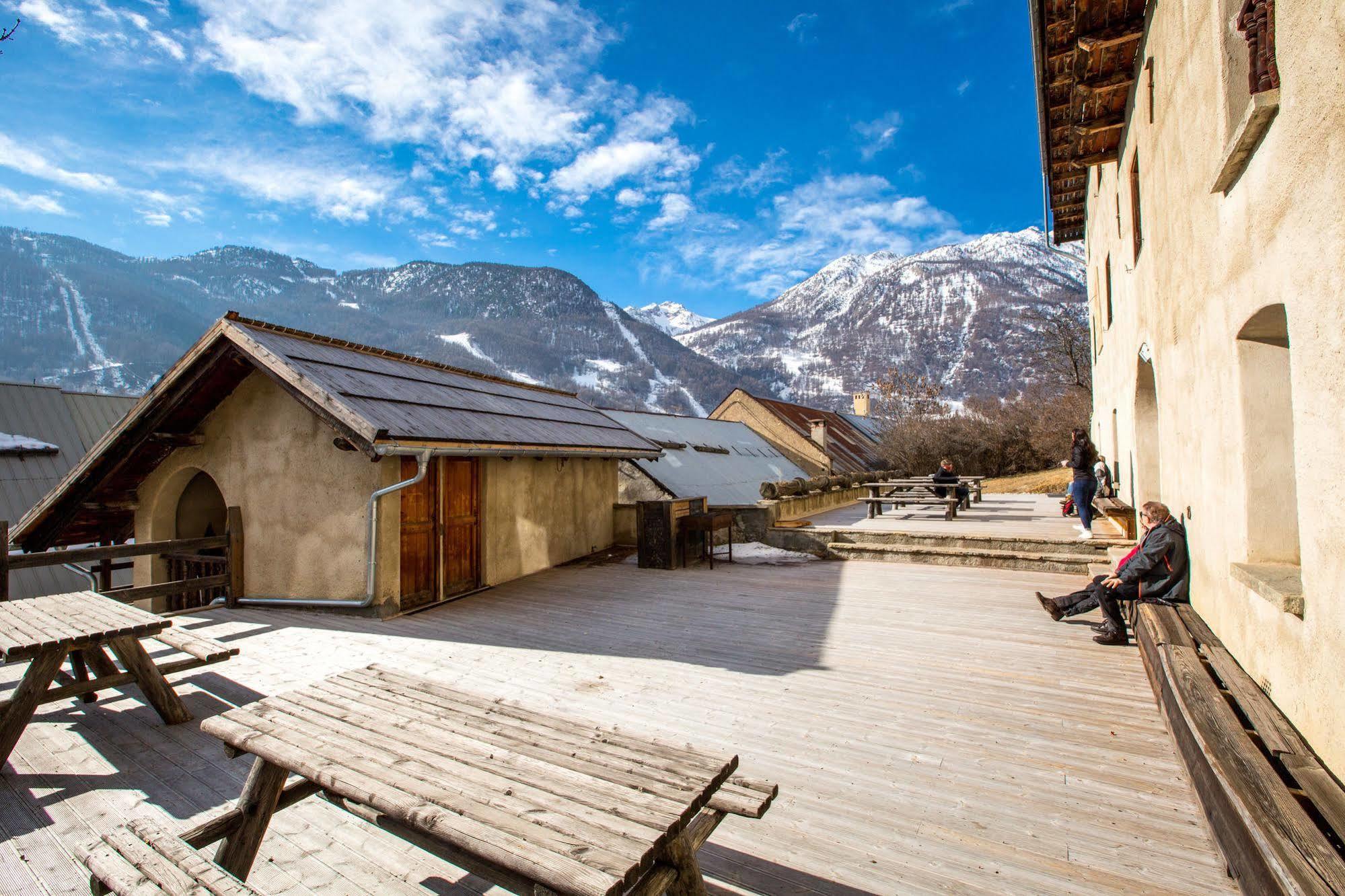 Langley Hotel La Vieille Ferme La Salle-les-Alpes Exterior photo